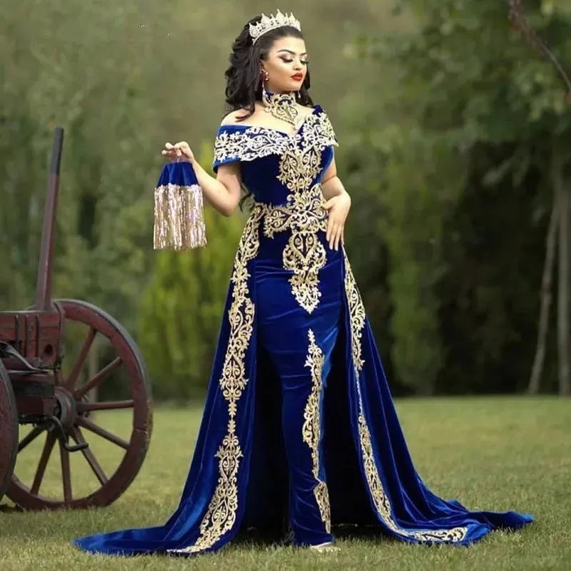 Vestidos de noite de cafta marroquino Apliques de renda dourada Manga de tampa Azul real sereia de veludo vestidos de baile de baile árabe longos vestidos de festa longa