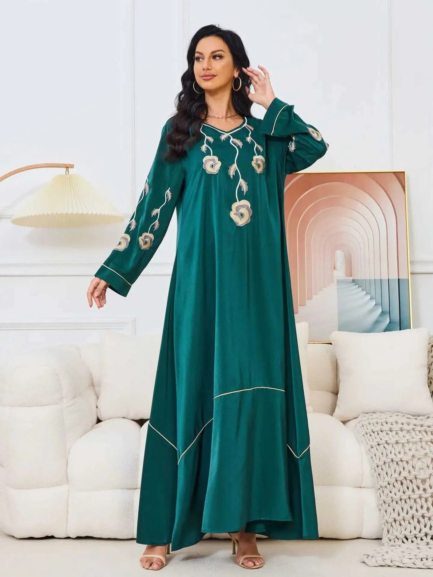 Caftan marocain Chic à la mode pour femmes, broderie unie, manches longues, col rond, robes longues africaines décontractées et amples