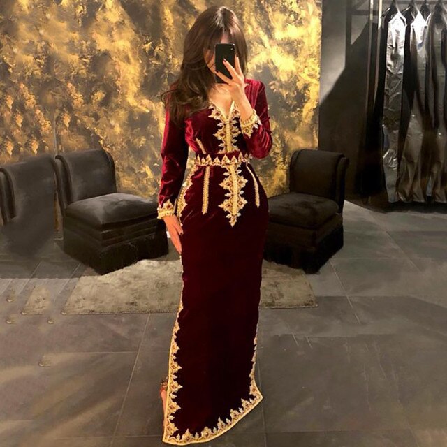 Morocco Caftan Evening Dresses V Neck Mermaid Prom Dress Velvet Long Sleeve Formal Evening Party Dress