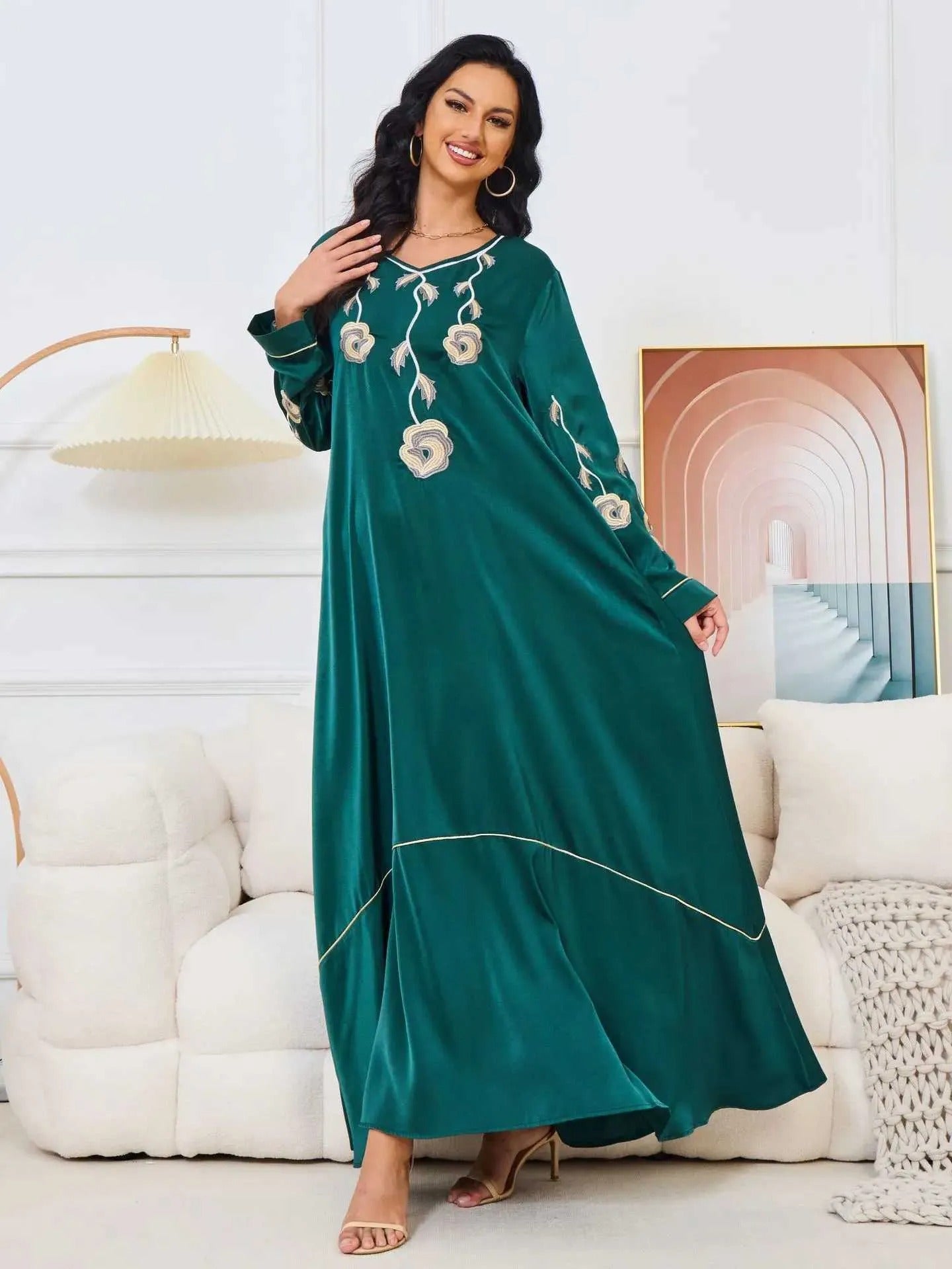 Caftan marocain Chic à la mode pour femmes, broderie unie, manches longues, col rond, robes longues africaines décontractées et amples