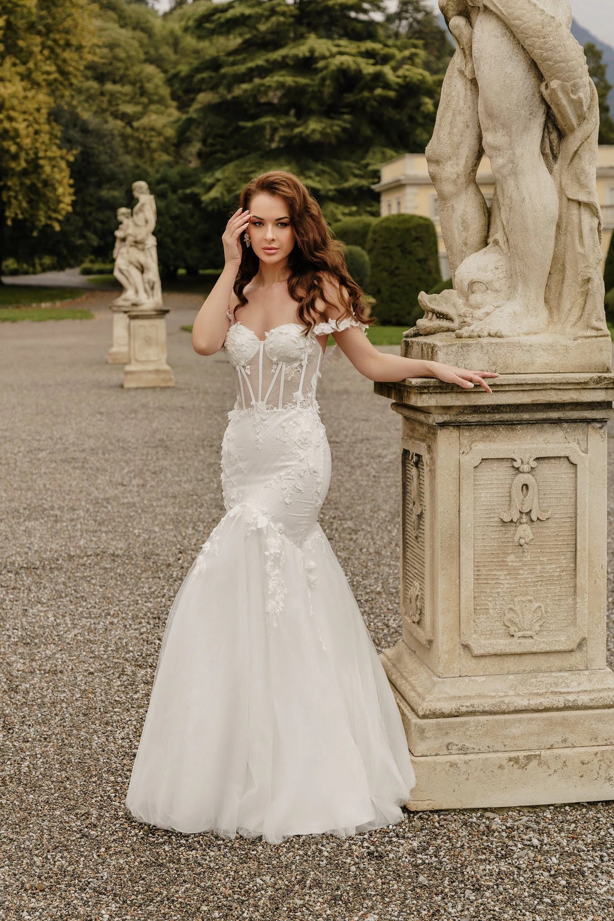 Abiti da sposa a tromba per spose da appliques a spalla perle a pieghe di perle Vestitido de Casmento