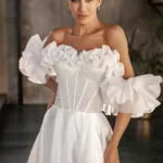 Exquisite Wedding Dresses A-Line Boat Neck Bridal Gowns Ruched Satin Robes For Formal Party High Split Vestidos De Novia