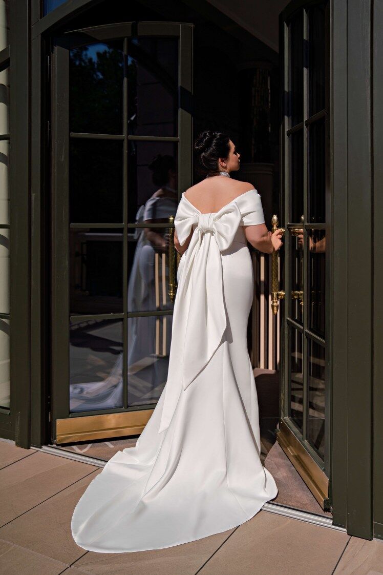 EVON MARIÉE Sirène Grande Taille Robe De Mariée Pour Grande Femme Satin Avec Arc Balayage Train Robes De Mariée Sur Mesure Robe De Noiva 