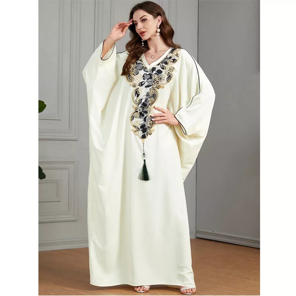 Dubai Turkish lässige lockere solide Batwing -Ärmel gegen Kragen Blumensticke und Quaste Abaya Arab African Women Caftan