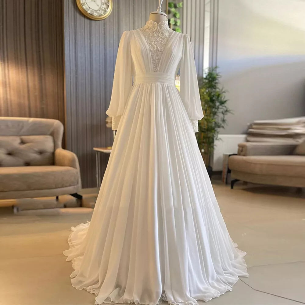 Eleganti abiti da sposa musulmani in chiffon a A-Line Abiti da sposa in pizzo alto per le maniche lunghe Robe de Mariée