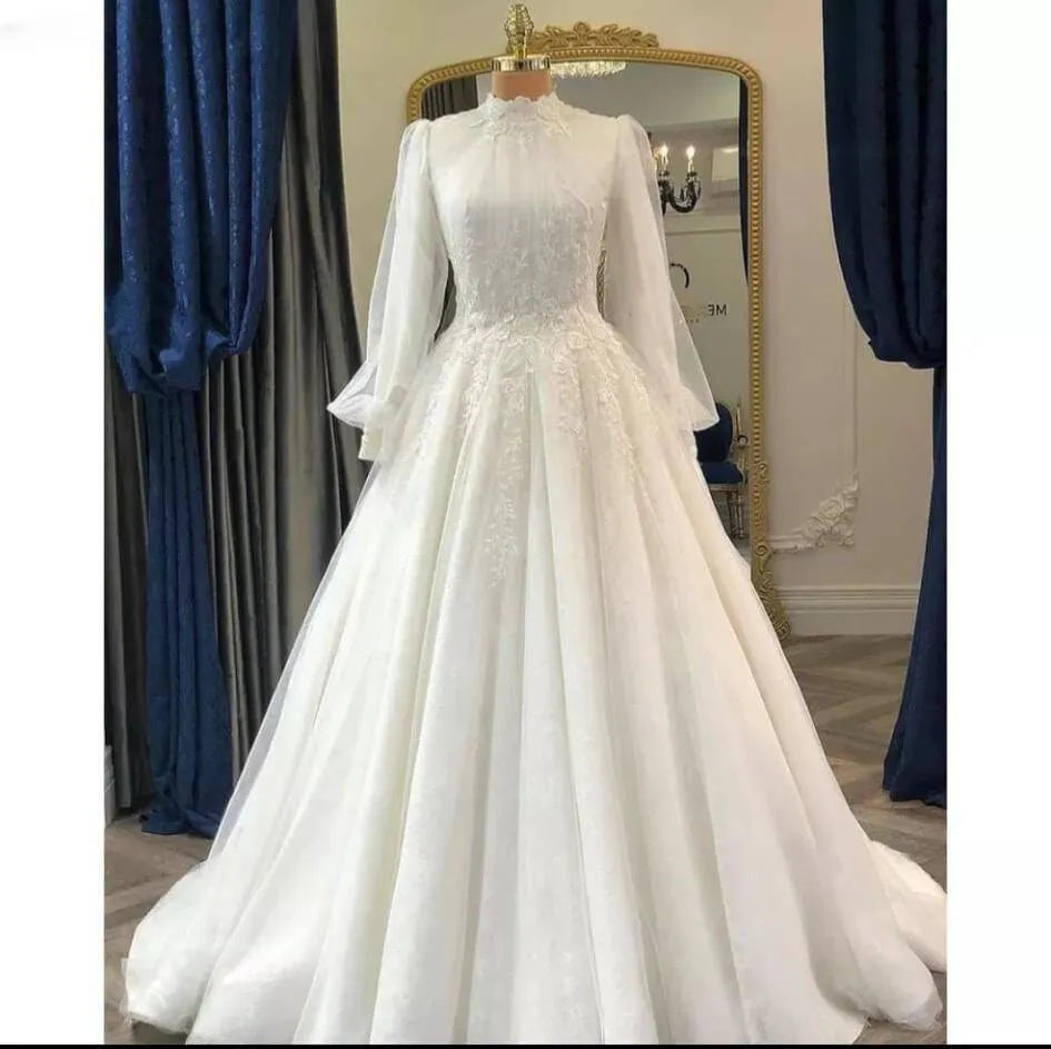 Vestido de noiva muçulmano de pescoço alto, vestido de noiva longo das lacas de renda Tulle Bride Vestes Vestidos de Novia