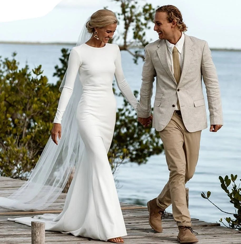 Robe de mariée sirène blanche en Satin doux, Simple, col rond, avec boutons, manches longues, traîne de balayage