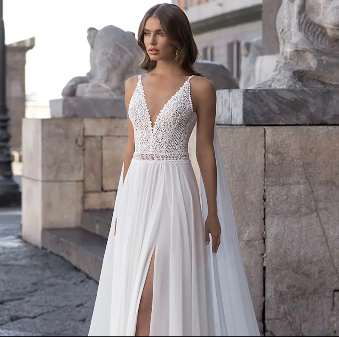 Bohemian V-Neck Wedding Dress Sleeveless A-Line Side Slit Spaghetti Straps Backless Lace Applique Floor Length Bride Gown