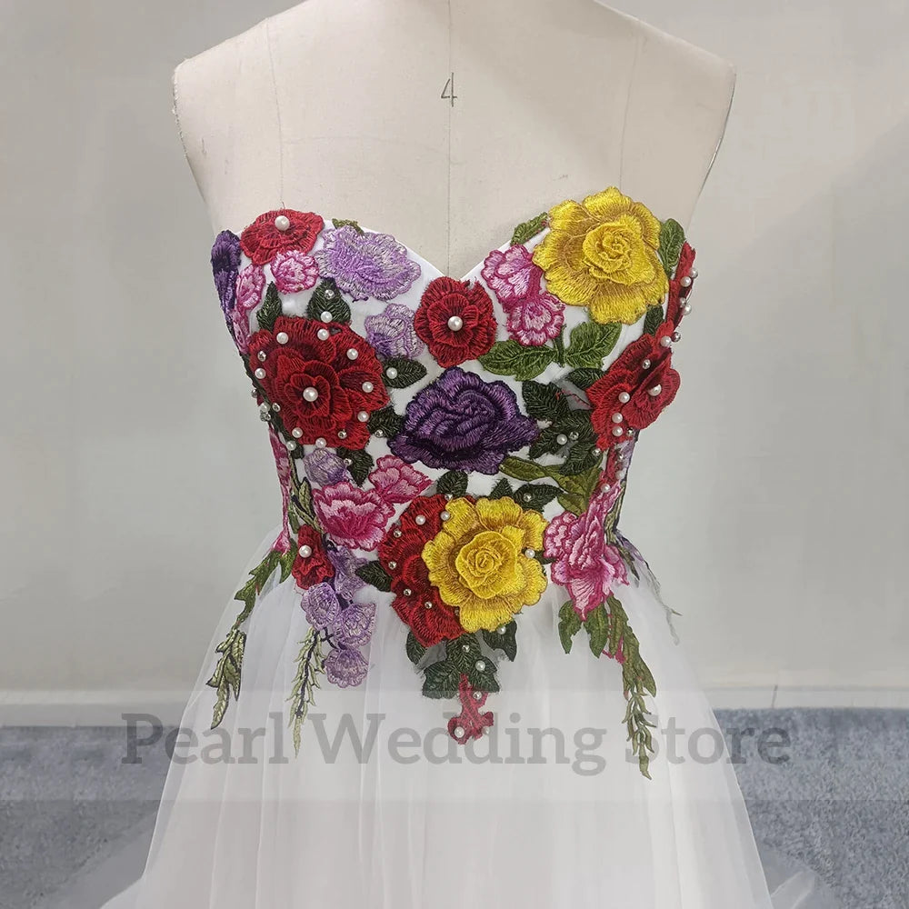 Colourful Embroidery Wedding Dress Strapless Sleeveless Bridal A-Line Floor Length Tulle Backless Romantic Sweep Train Gowns