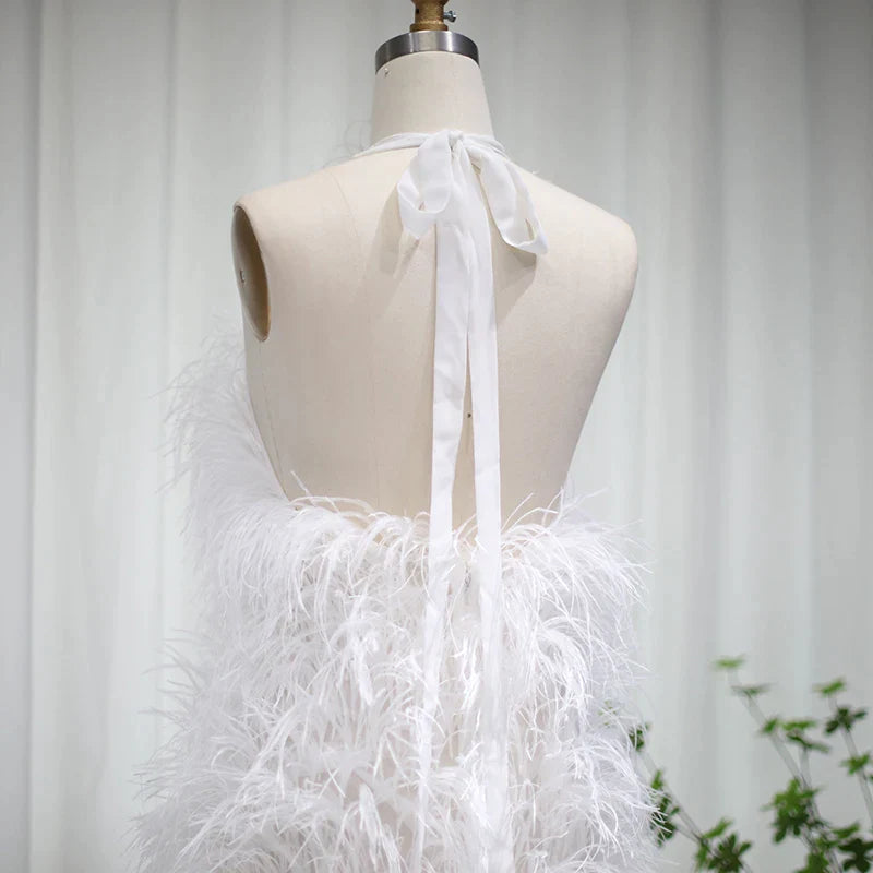 Robe de bal courte en plumes d'autruche blanche, tenue de luxe, Sexy, col licou, dos nu, Mini robe de soirée Cocktail d'anniversaire, robe de soirée, RM093 