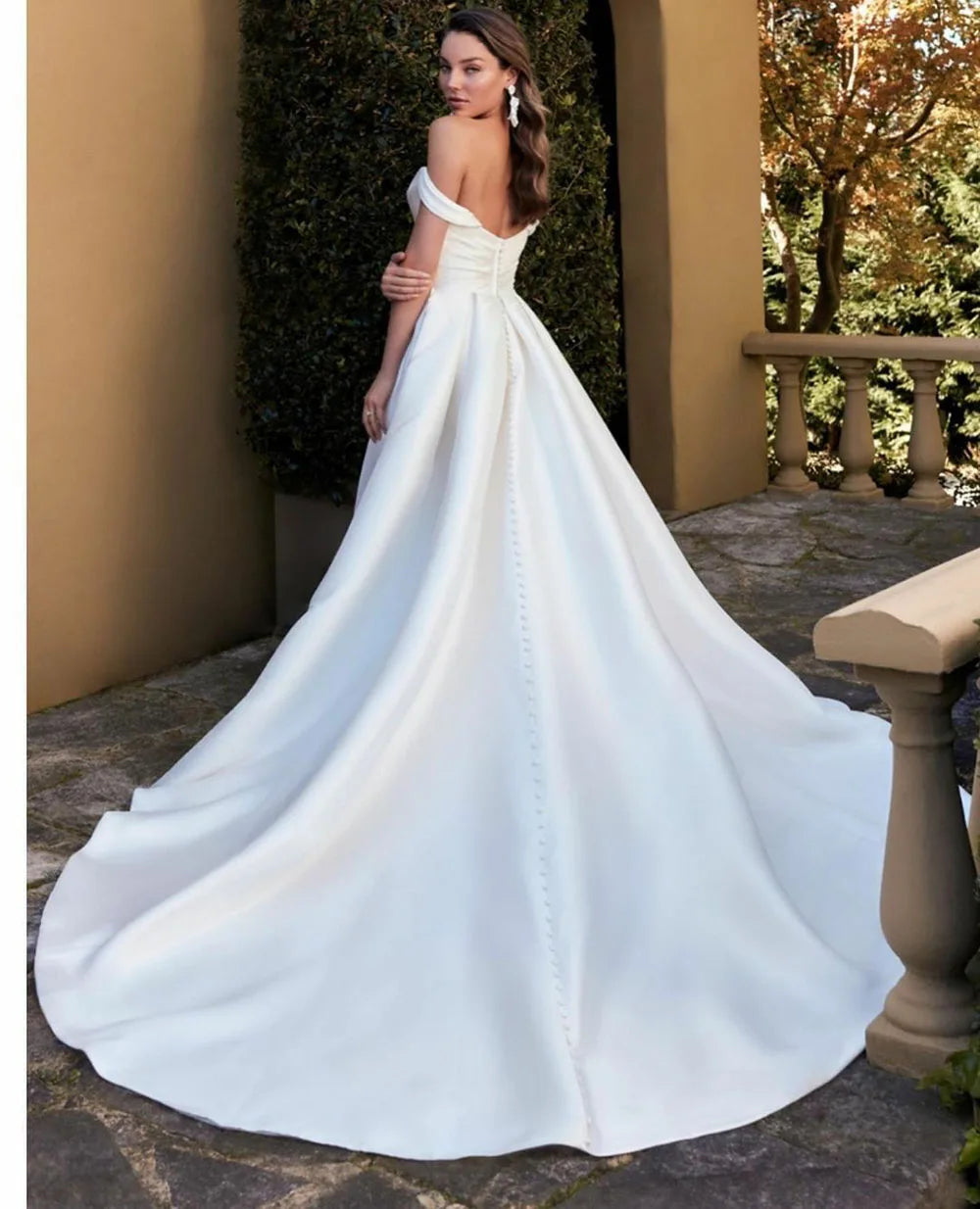 Sexy Satin von Schulter Brautkleidern mit Seiten geteilt Schatz a-line weiß/elfenbeinfarbene Brautkleider Vestidos de Novia