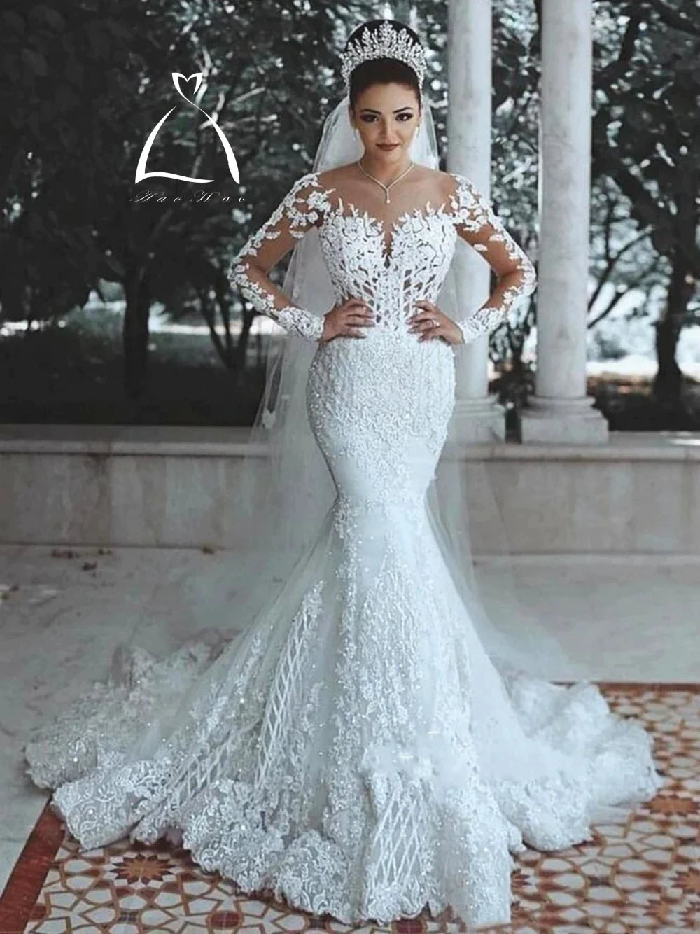 Sparkly Lace Wedding Dress Mermaid Illusion Bodice vestido de noiva Long Sleeve Sheer Neck Appliques Bridal Gowns Spring