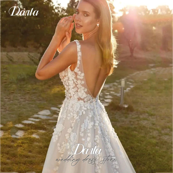 Darla A Line Tulle Wedding Dress Sexy See Through Sleeveless Lace Appliques V Neck Bride Dressing Gown Buttons Robe Bride