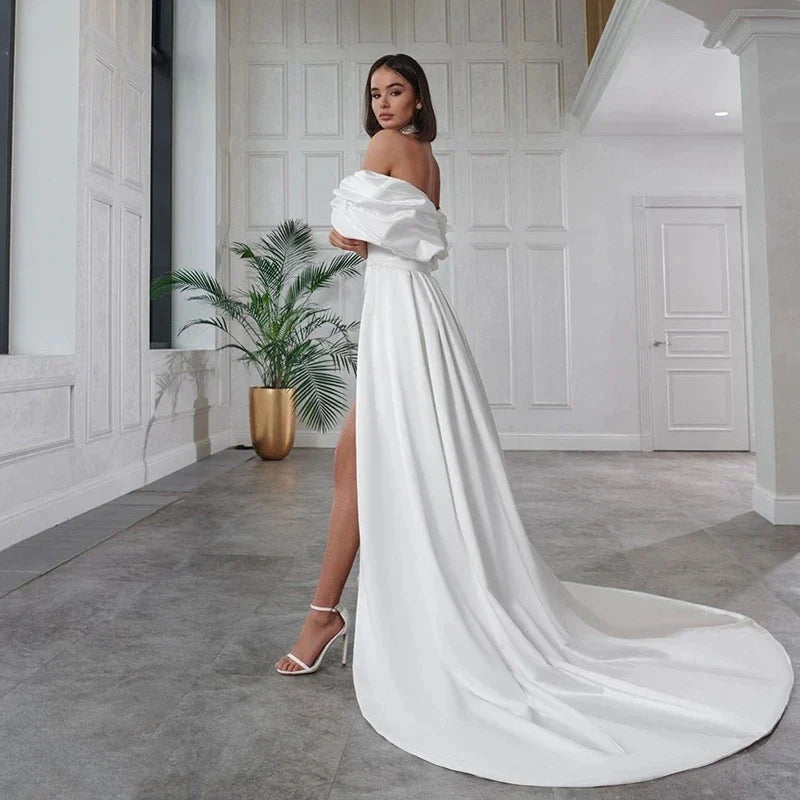 The Shoulder Satin Short Wedding Dresses Sweetheart Detachable Train Bride Dress Elegant Mini Backless Bridal Gown