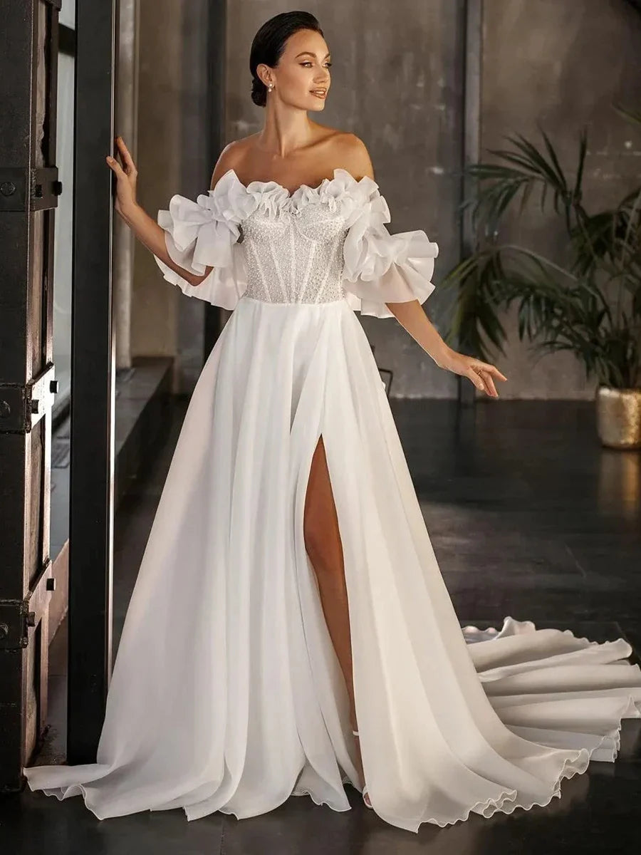 Exquisite Wedding Dresses A-Line Boat Neck Bridal Gowns Ruched Satin Robes For Formal Party High Split Vestidos De Novia